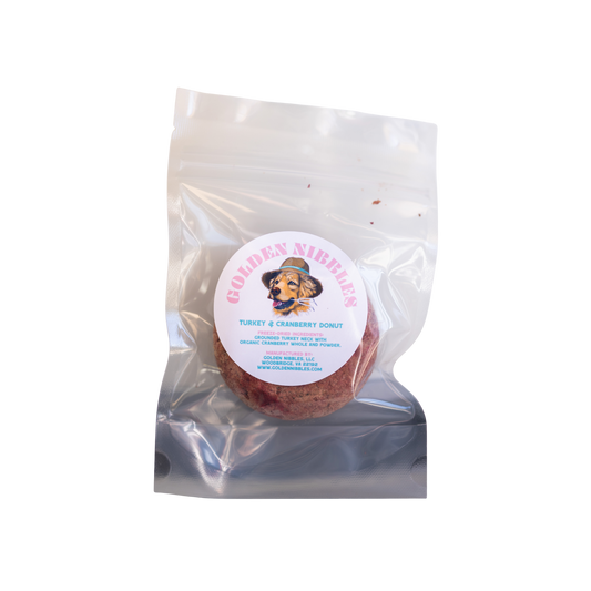 Golden Nibbles Freeze-Dried Turkey & Cranberry Donut